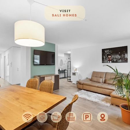 Sali Homes Spacious Apartment With Terrace In City Center بايروث المظهر الخارجي الصورة